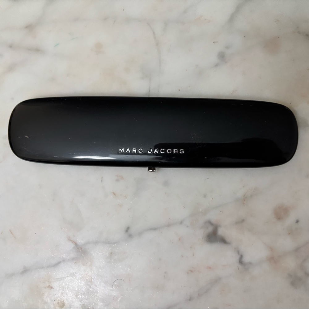 Marc Jacobs eyeshadow palette — Glambition